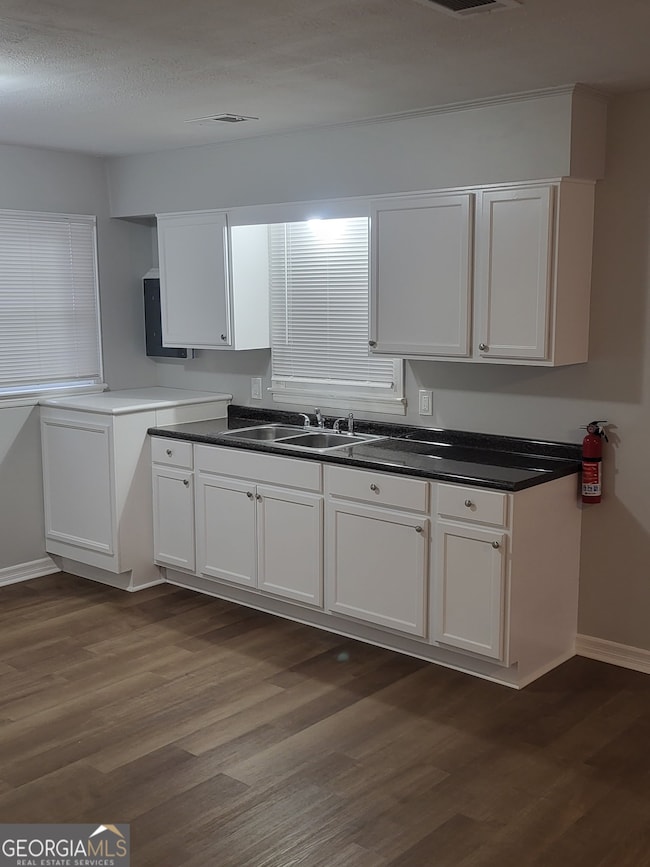 1710 W Highland Ave, Albany, GA 31707 - photo 4