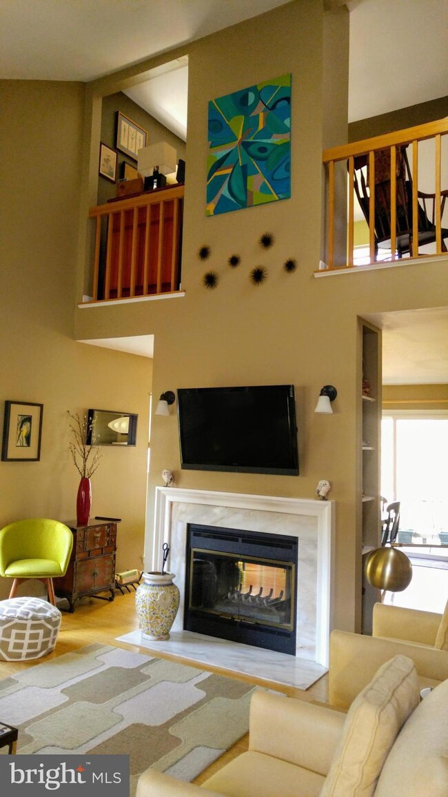 1637 Hugo Cir, Silver Spring, MD 20906 - photo 5