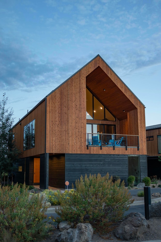 61266 Meeks Trail, Bend, OR 97702 - photo 2