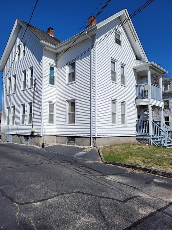 112 High St, Westerly, RI 02891 - photo 2