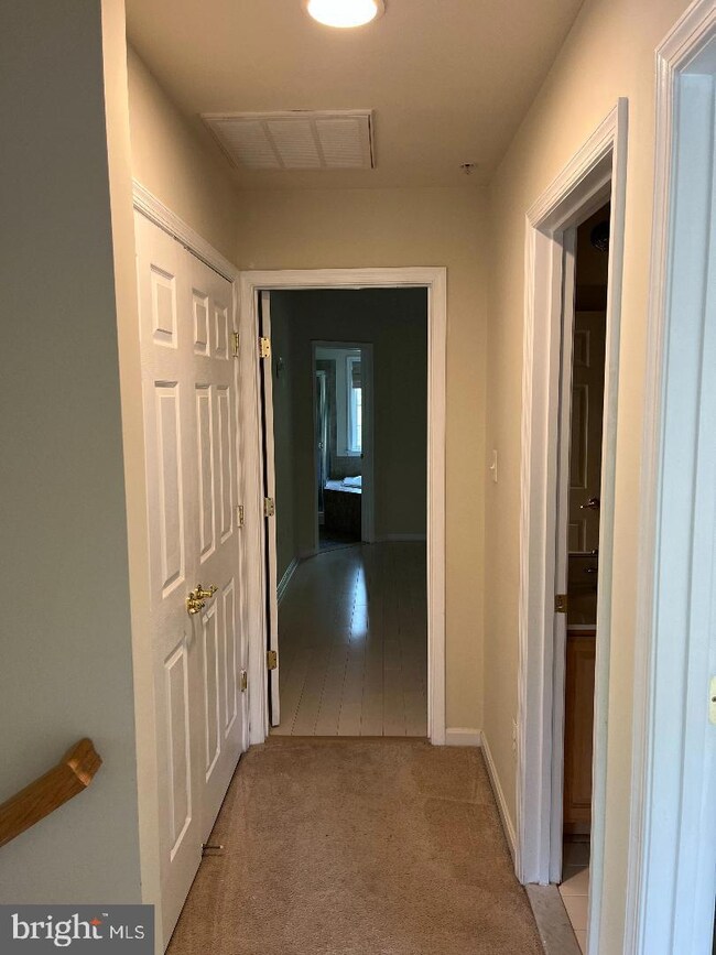 11721 Cider Press Place, Germantown, MD 20876 - photo 4