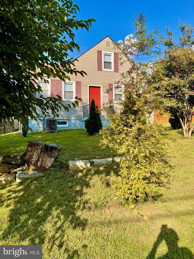 5813 63rd Ave, Riverdale, MD 20737 - photo 4