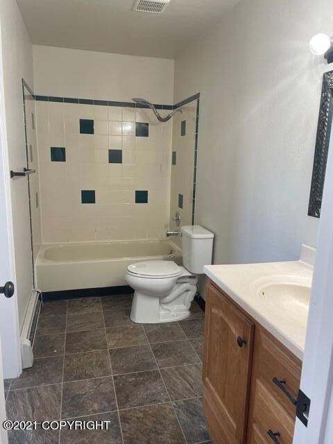 7774 Mayfair Cir unit 4, Anchorage, AK 99502 - photo 3