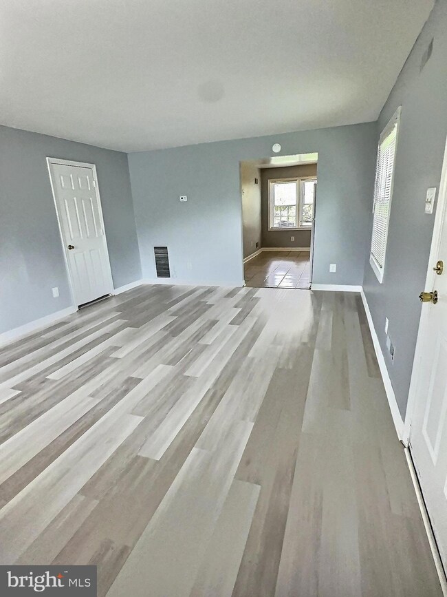 1800 Arwell Ct, Severn, MD 21144 - photo 3