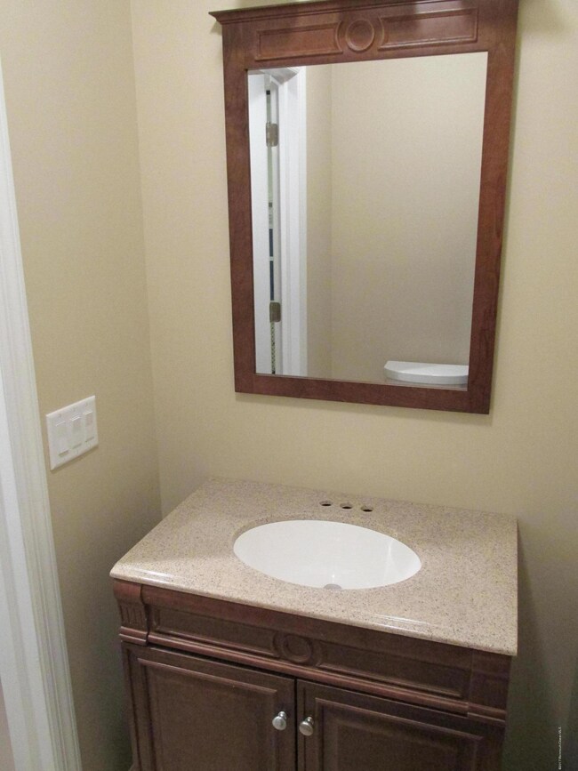 384 Raritan St, South Amboy, NJ 08879 - photo 6