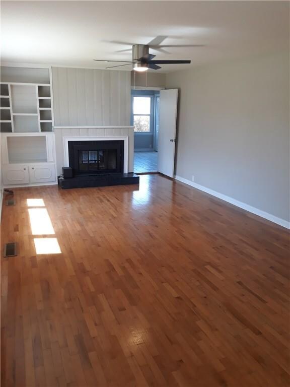 208 W Graham St, Prairie Grove, AR 72753 - photo 2