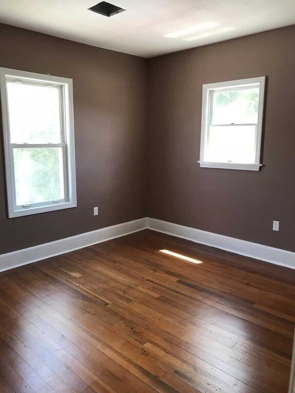 545 Park Ave unit 3, Worcester, MA 01603 - photo 5