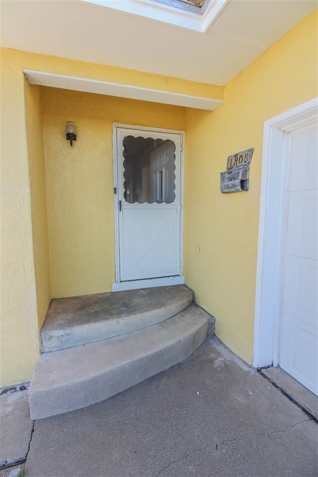 1808 Pontiac Dr, Alamogordo, NM 88310 - photo 4