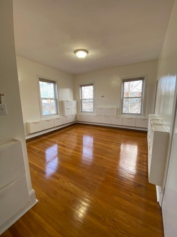 315 Elm St unit 4, Cambridge, MA 02139 - photo 2
