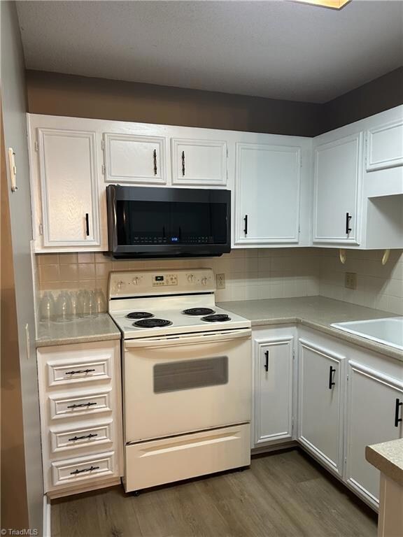 301 Windsor Manor Way unit C, Kernersville, NC 27284 - photo 2