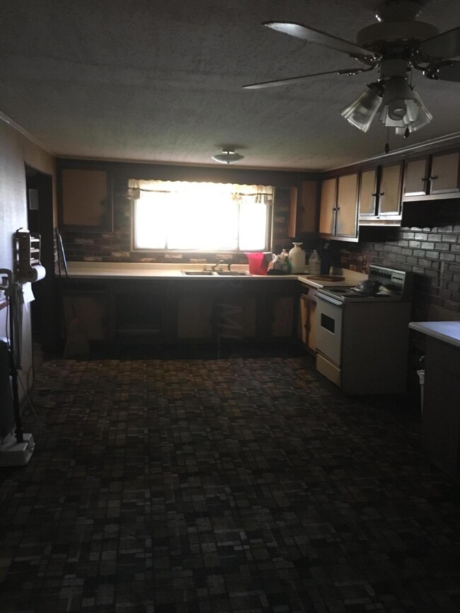 11320 Jacksontown Rd, Thornville, OH 43076 - photo 7