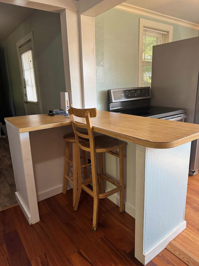 breakfast bar or coffee bar