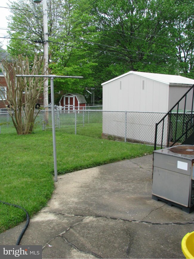 3423 E Northern Pkwy, Baltimore, MD 21206 - photo 5