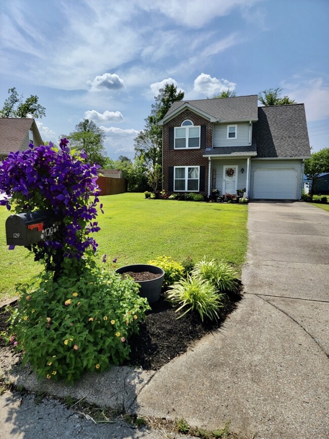 129 Sara Cir, Lebanon, TN 37090 - photo 2