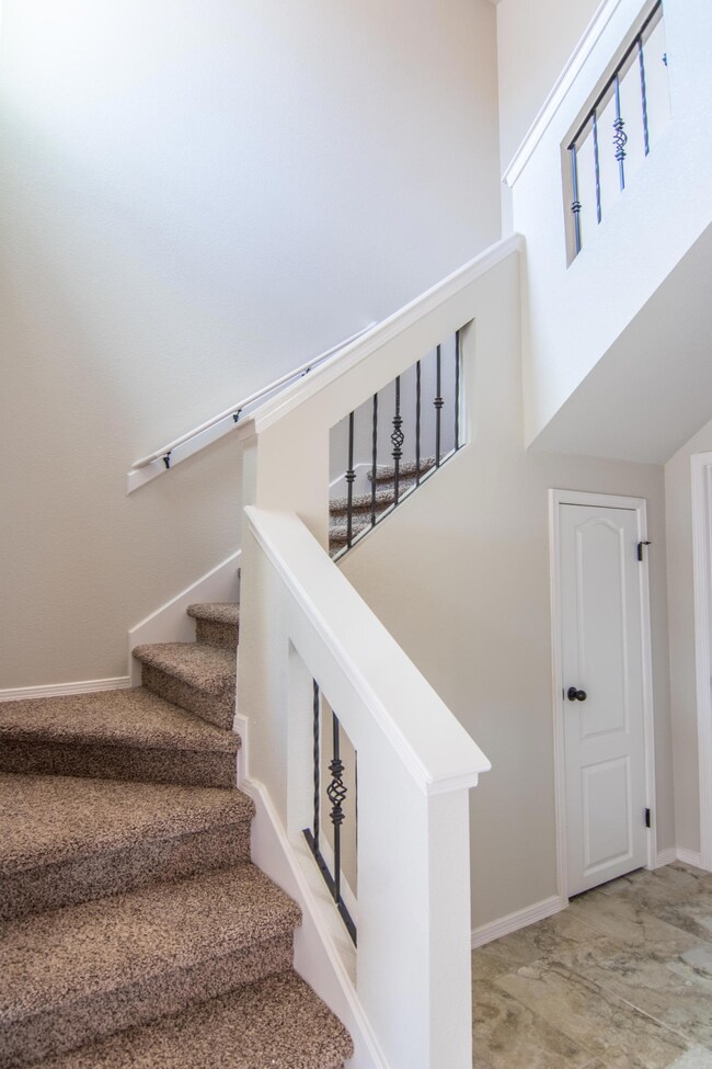 900 Stamfordham Dr, El Paso, TX 79928 - photo 2