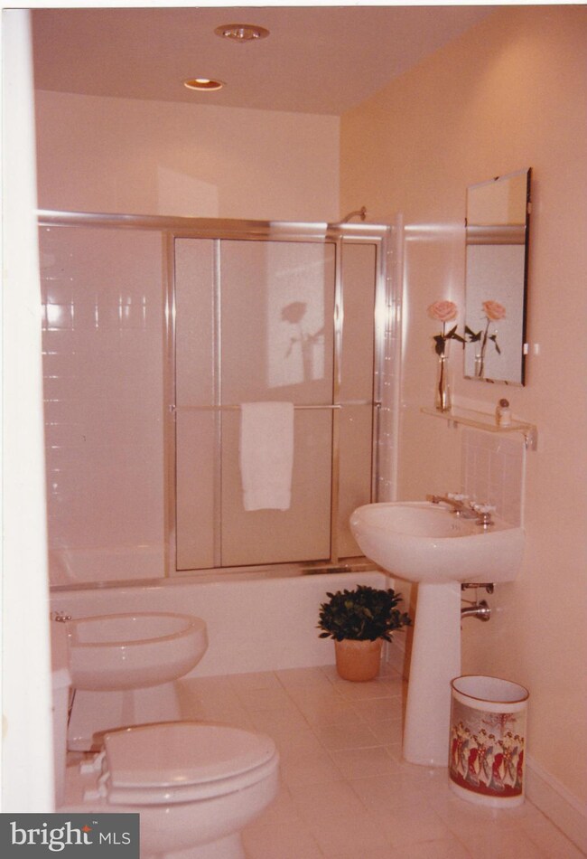 105 W Washington St unit C-1, Middleburg, VA 20117 - photo 7