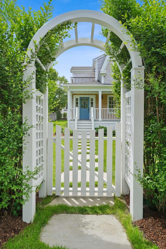 36 Tashmoo Ave, Vineyard Haven, MA 02568 - photo 7