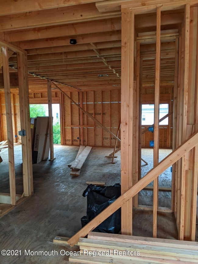 36 Brainard kitchen