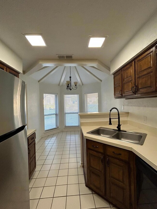 200 Douglas Dr, Wylie, TX 75098 - photo 7