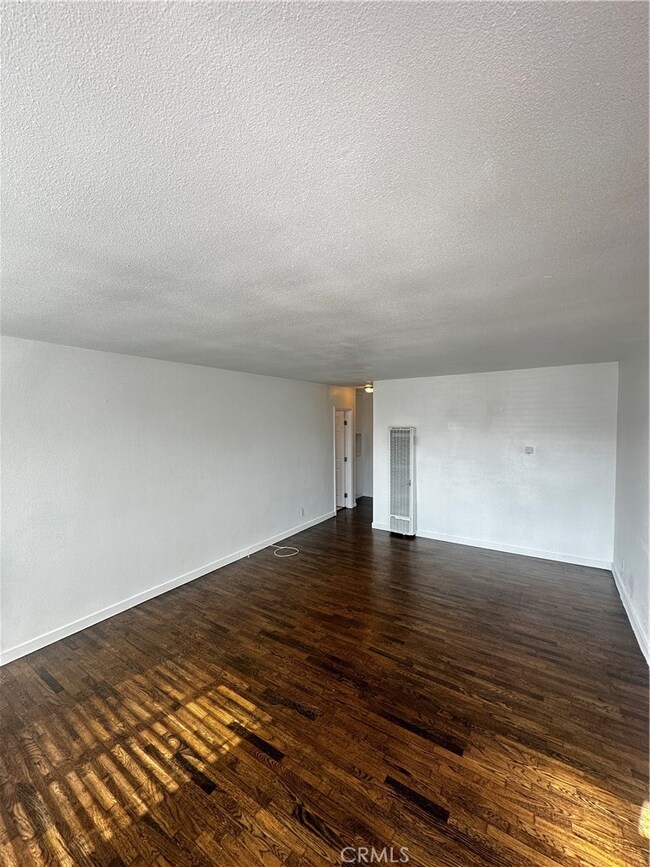 1047 E Spicer St, Carson, CA 90745 - photo 6