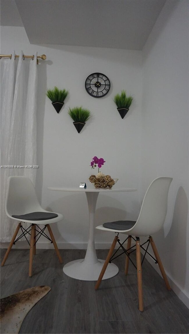 810 7th St unit 107, Miami Beach, FL 33139 - photo 4