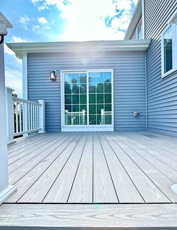 10 Bummet Brook Cir, Shrewsbury, MA 01545 - photo 5