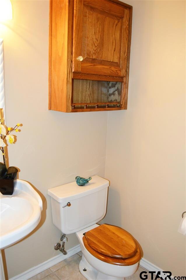 2209 2209 Villa Dr, Tyler, TX 75703 - photo 6