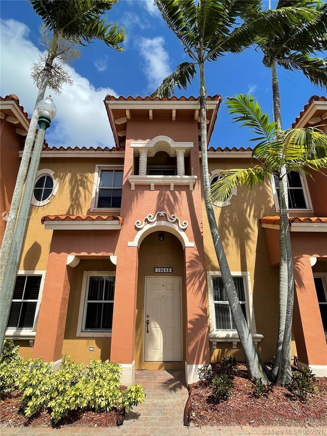 10563 SW 6th St unit 1303, Pembroke Pines, FL 33025 - photo 3