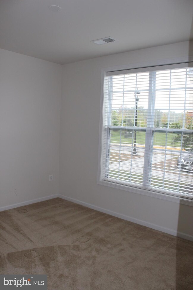 23328 Madison Heights Terrace, Ashburn, VA 20148 - photo 5