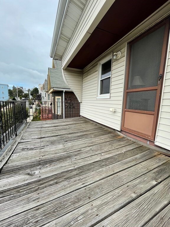 24 Elm St unit 3, Everett, MA 02149 - photo 3