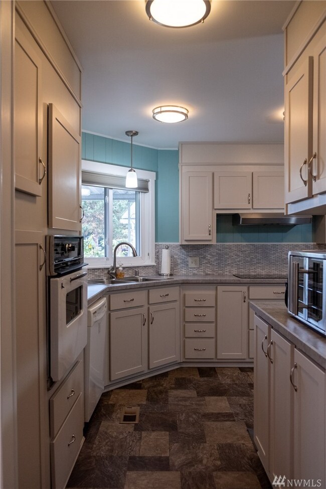 21 Fircrest Dr, Sequim, WA 98382 - photo 5