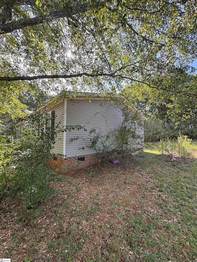 127 Ballentine Rd, Easley, SC 29642 - photo 2