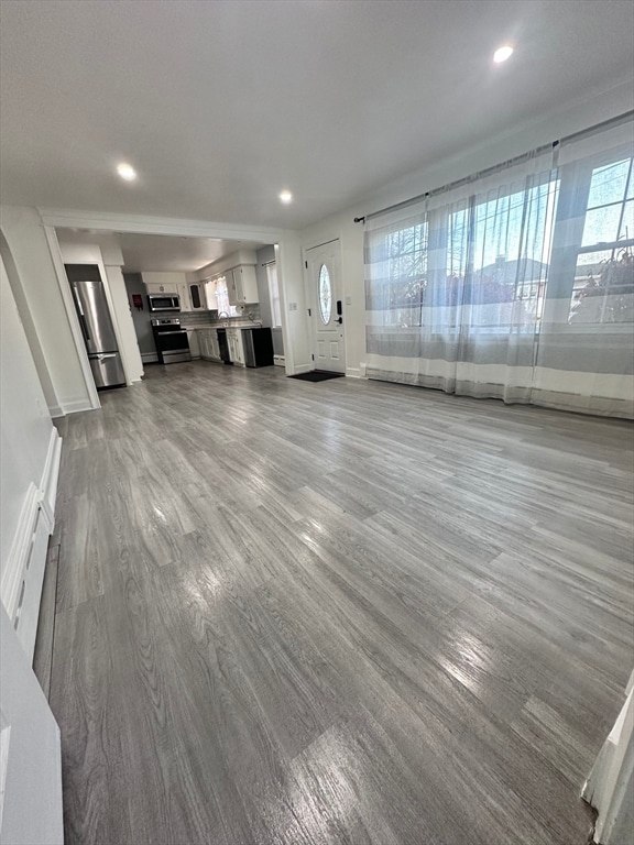 31 Dunstable St, Lawrence, MA 01843 - photo 6