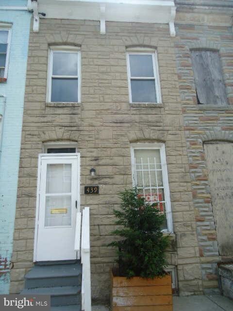 439 Pitman Place, Baltimore, MD 21202 - photo 2