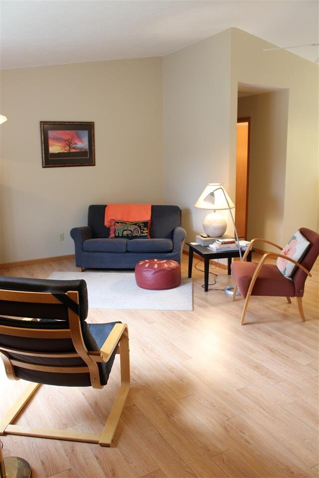 457 Meander Wood Rd, Oregon, WI 53575 - photo 4