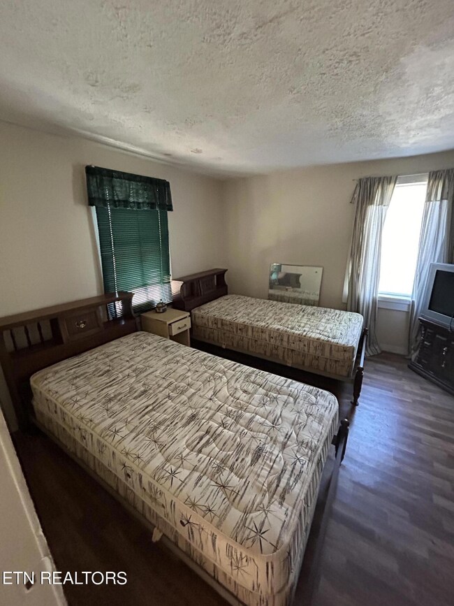 1340 Oak Rd, Rutledge, TN 37861 - photo 3