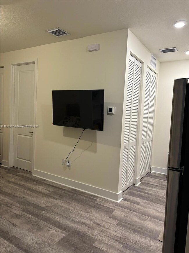 6502 NW 105th Place, Doral, FL 33178 - photo 7