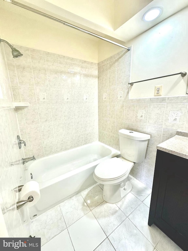 806 18th St S unit 2, Arlington, VA 22202 - photo 7