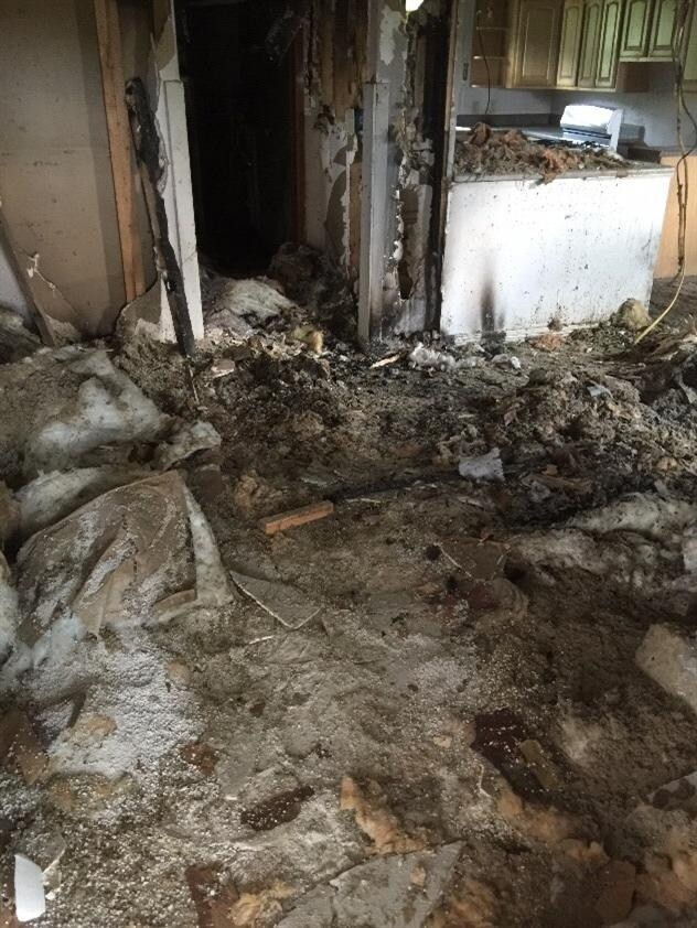 802 E Division Rd, La Porte, IN 46350 - photo 6