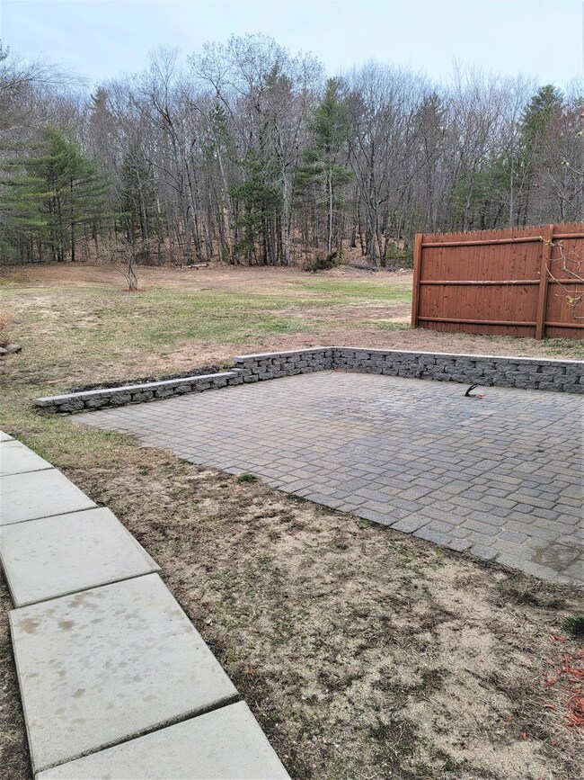 44 Newfield patio and hook up for hot tu