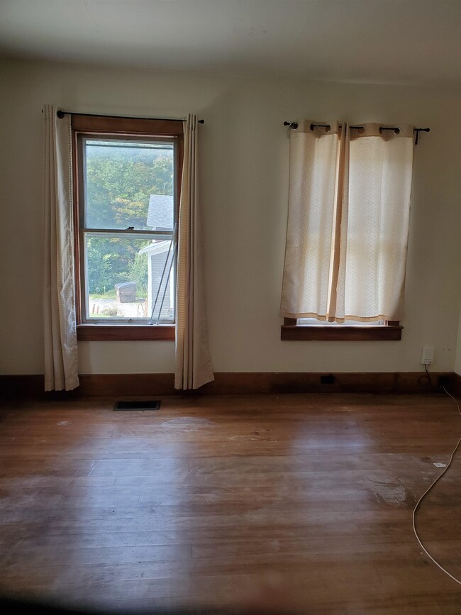 2 Lisle Hill Rd, Wilmington, VT 05363 - photo 6