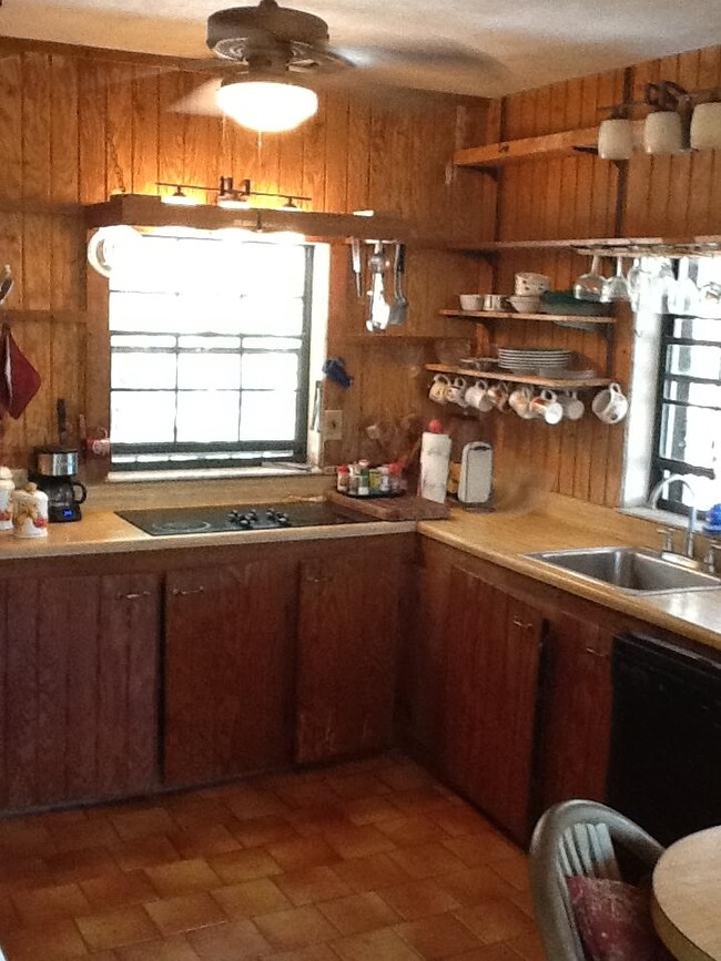 Kitchen2