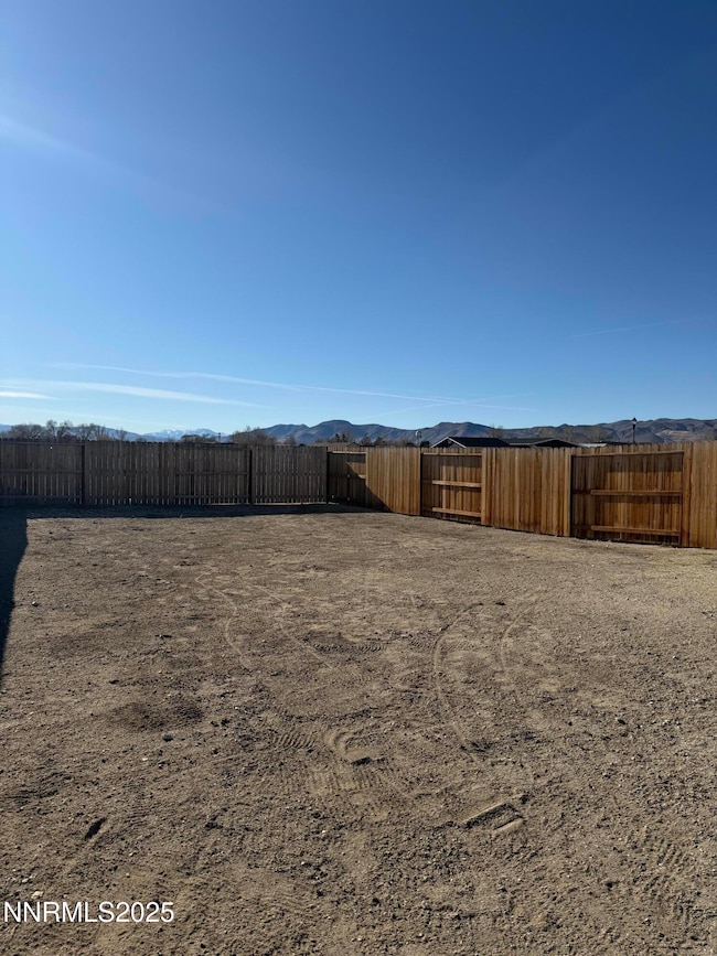 226 Sweetwater Dr, Yerington, NV 89447 - photo 7