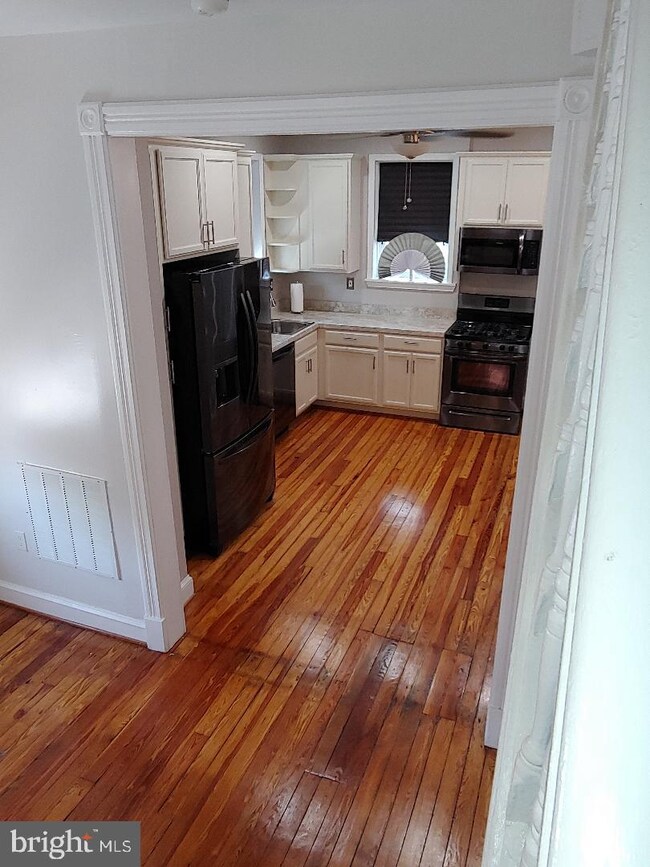 500 Poplar Grove St, Baltimore, MD 21223 - photo 7