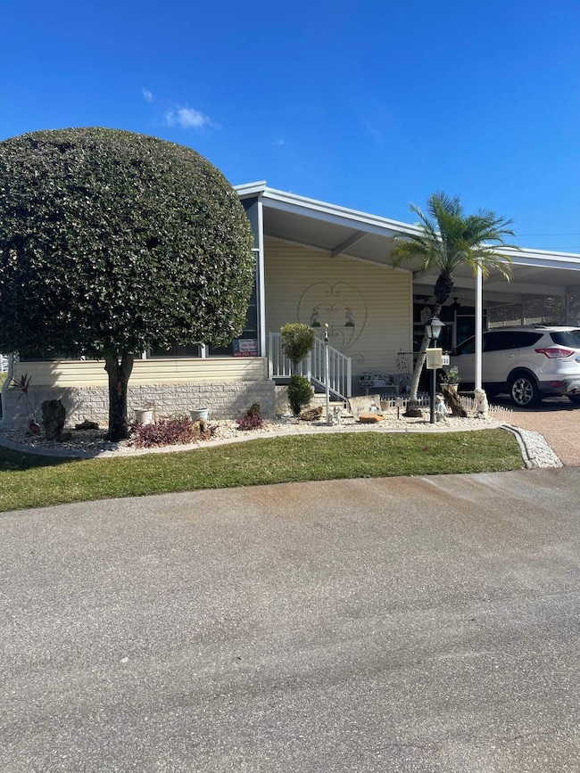 29200 S Jones Loop Rd unit 139, Punta Gorda, FL 33950 - photo 2