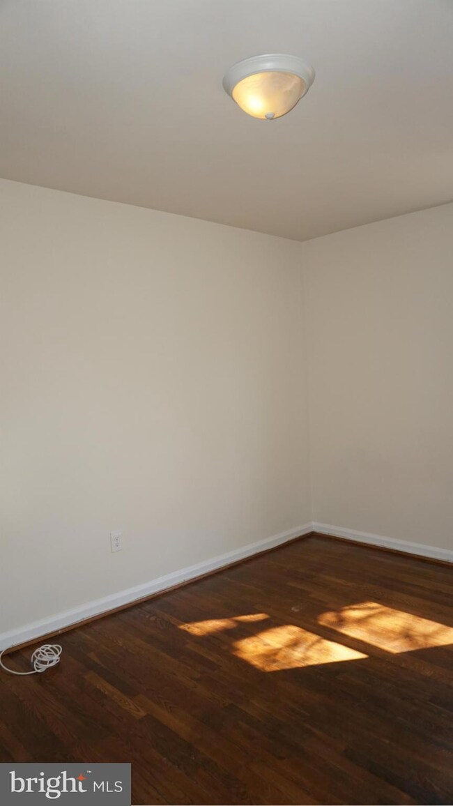 908 8th St, Laurel, MD 20707 - photo 5