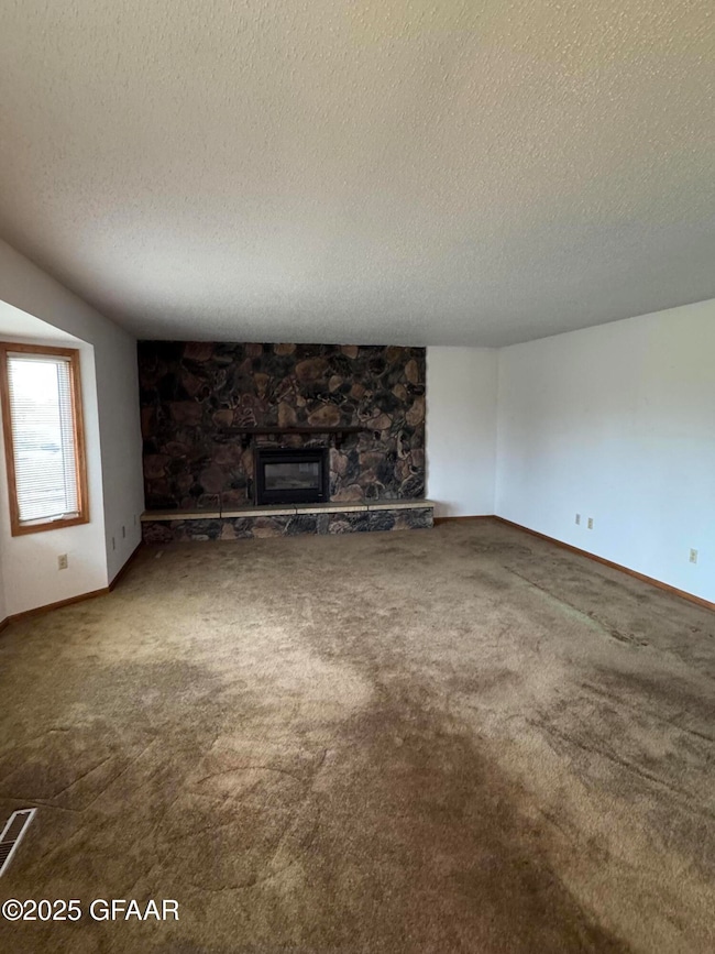 435 3rd Ave SE, East Grand Forks, MN 56721 - photo 3