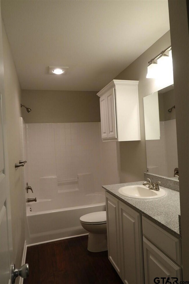 3220 Palestine St, Tyler, TX 75701 - photo 7