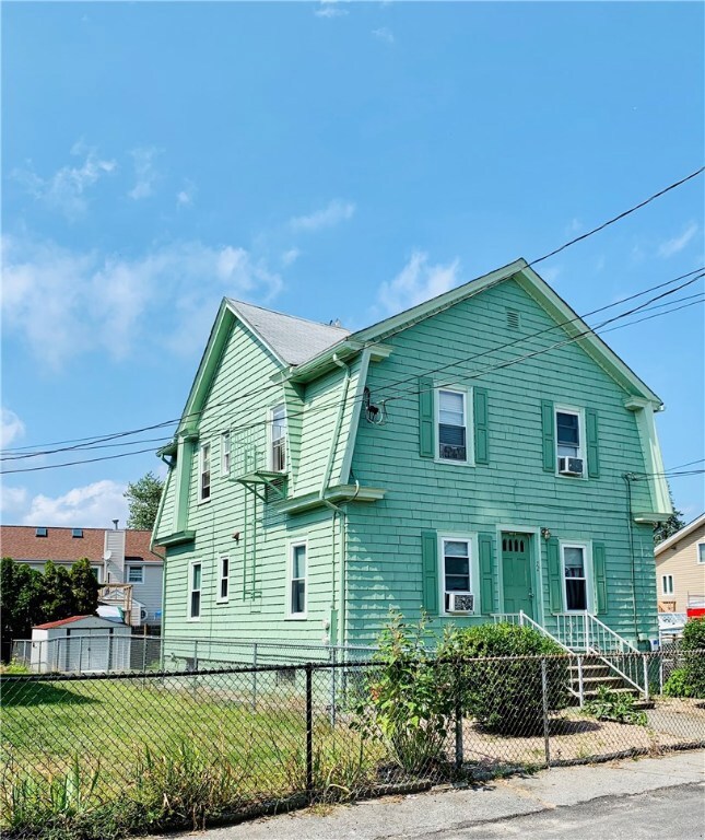 72 Everett St, Warren, RI 02885 - photo 2