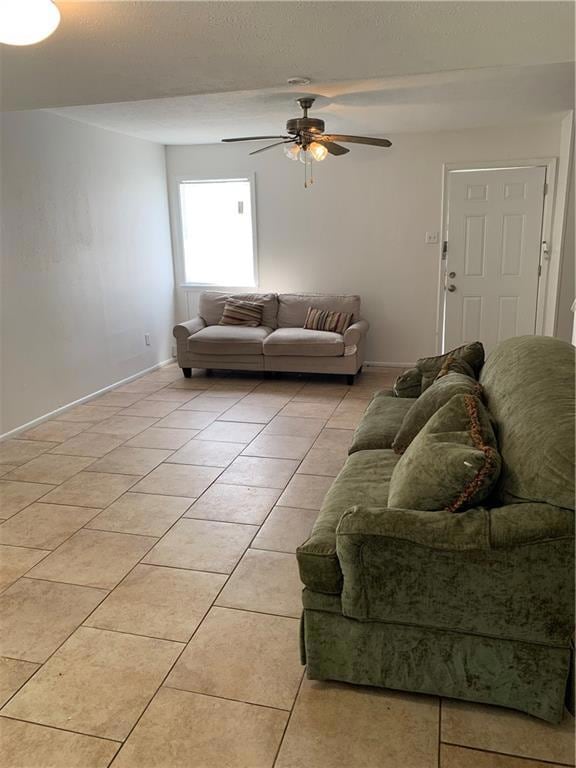 2111 Emerson St, Terrytown, LA 70056 - photo 2